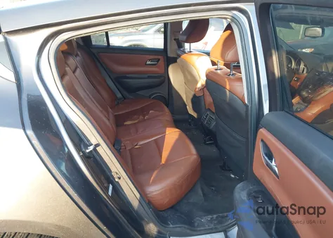 2010 Acura Zdx z USA, uszkodzony, nr VIN 2HNYB1H65AH502702